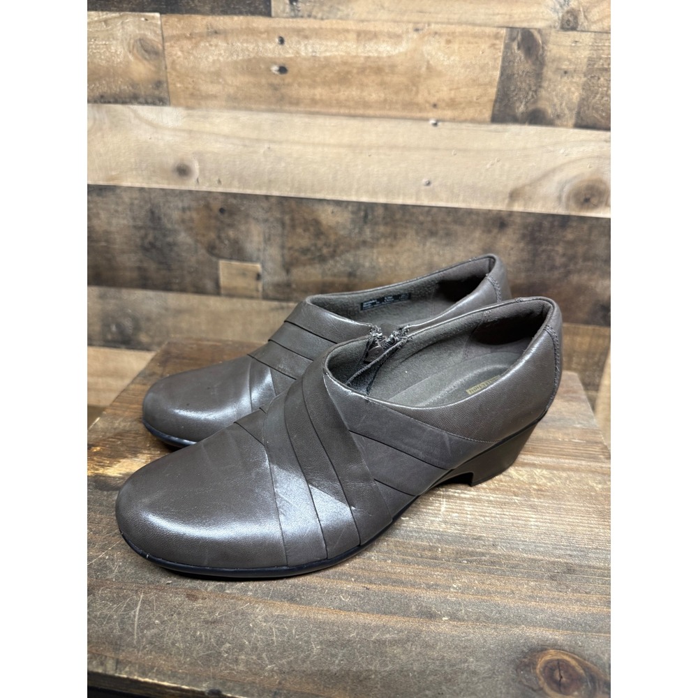 Clarks Collection Taupe Gray Leather Pleated Zip Shooties 9.5M 26104461